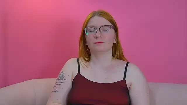 AliceAllisons webcam