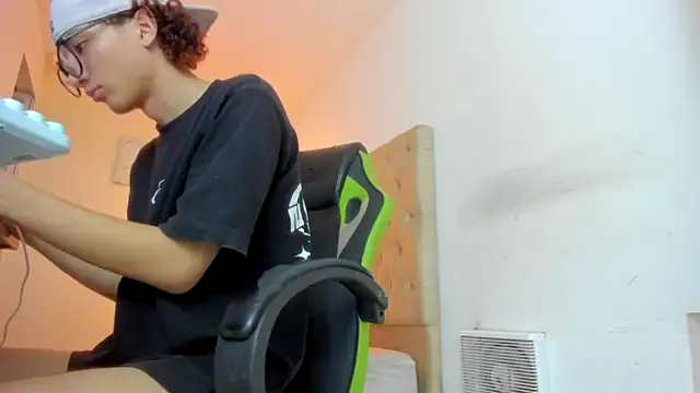 Darkknightx01 webcam