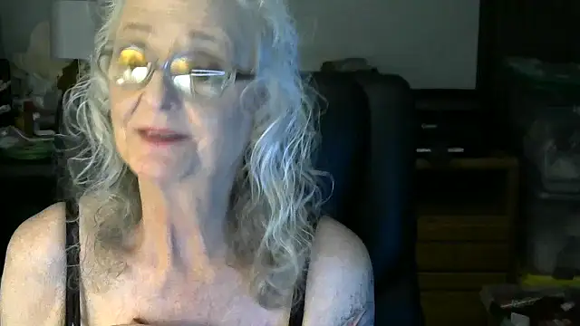 JoleneDelacroix webcam