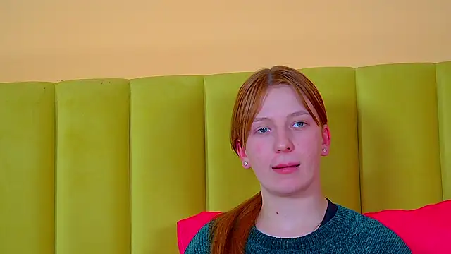 BeatriceBinoche webcam