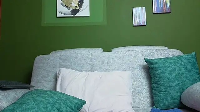 abril_bianchi (F milf) - Naked