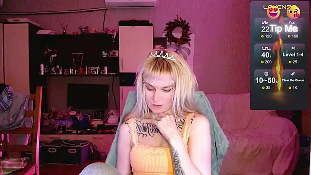 mischellemeow13 (F milf) - kitty teasing