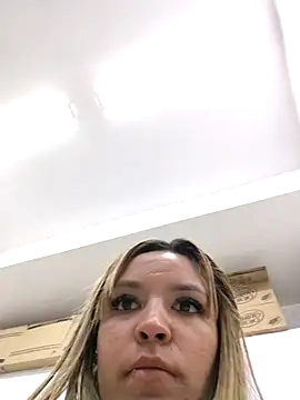 celeste_83 (F young) - Show my pussy in public ❤️