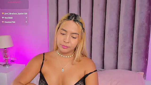 Little_Angelica18 webcam