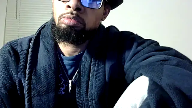 WhiskeyWood_DuhGOD webcam