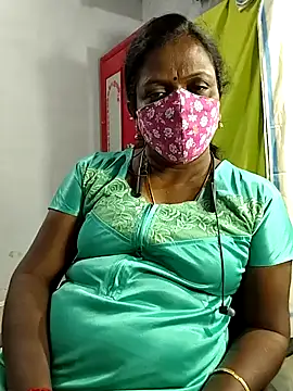 umashreetamil (F mature) - Oil Show