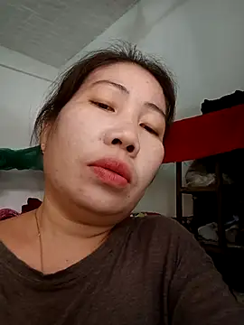 reema_143 (F milf) - Boobs show