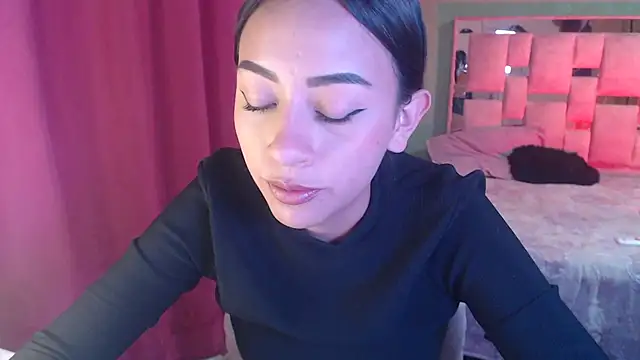 Little_aphrodite webcam