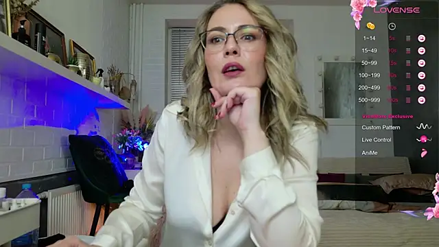 -Bullet_Nipples- webcam