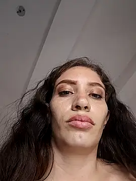 aurelialux (G young) - try to make me squirt before goal💦