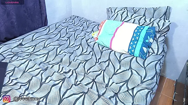 Thony444 webcam