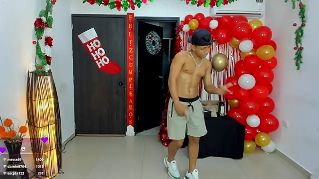 Voyeurism_guyss webcam