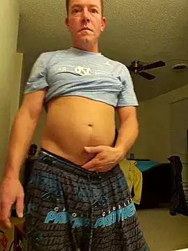 bigtater1999 (Ask my age) - Cum for you baby