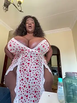 xxxsexyamazon (F milf) - IM DRIPPING WET 💖💖💖