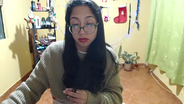 Violet_And_Smith webcam