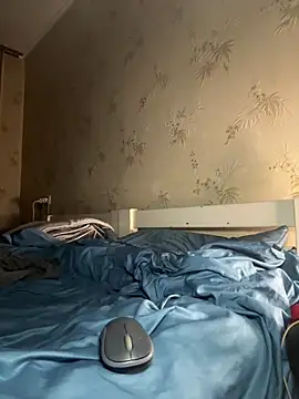 Naughtbaby_2025 webcam