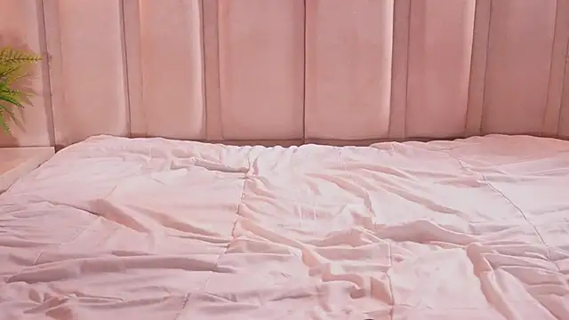 bonniekim_ (F young) - i want to feel your cock