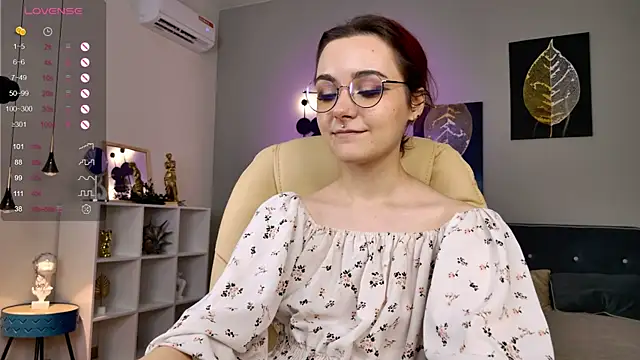 ElizabethMilller_ webcam