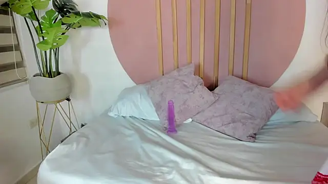 samantha_loughty webcam