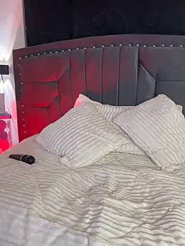 Lilith_Thompson webcam