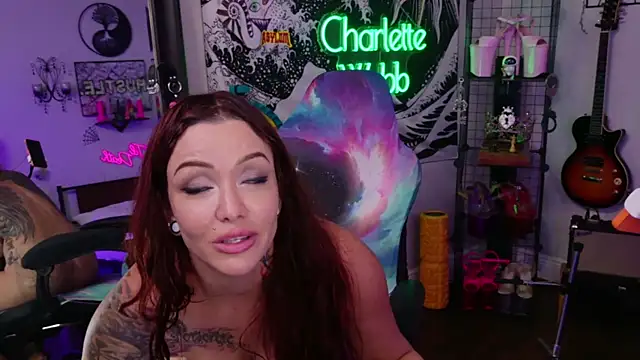 CharletteWebb webcam