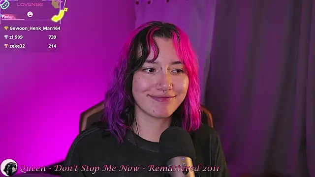 _zephyr_ (F young) - 🍄Let me play with my Gemini🍄