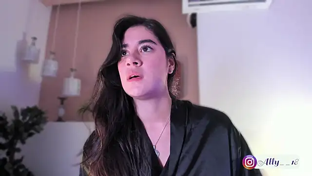 Ally_addams webcam