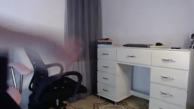 melody__bleir webcam