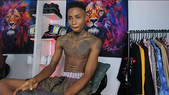 Pantera_black_21 webcam