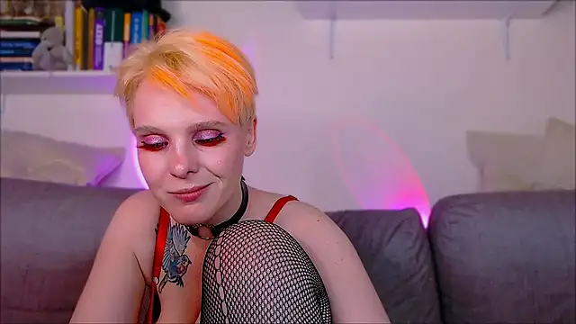 missseverina - MissSeverina's free webcam - UK Sex Cams