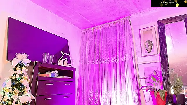 GIRLS_OFFICIALL__ webcam