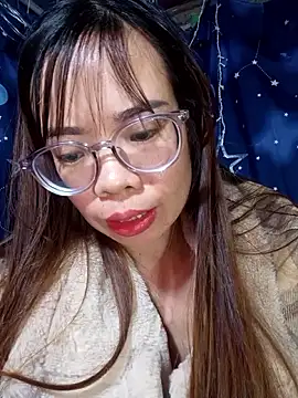 __Mai-love19__ webcam