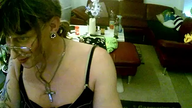 EastCoastGirl88 webcam