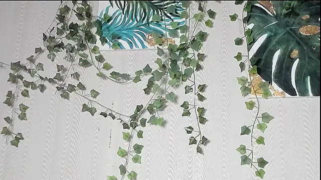 Seductive_She_Wolf webcam