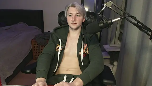 Elvin_Vaenight webcam