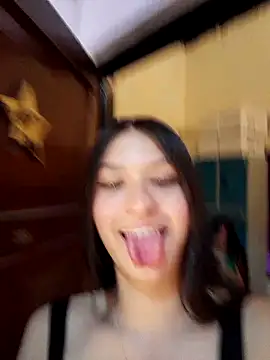 AggathaSanders_ webcam