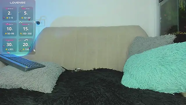 teo_saenz (M young) - Delicious hot milk