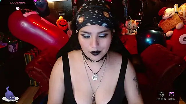 kureiji_hentaii webcam