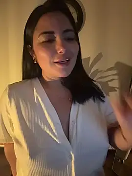 sukhakunis1 (F young) - Ass the balcony