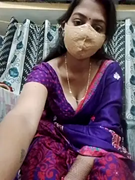 seexxypooja (F milf) - goal compleat then i show boobs