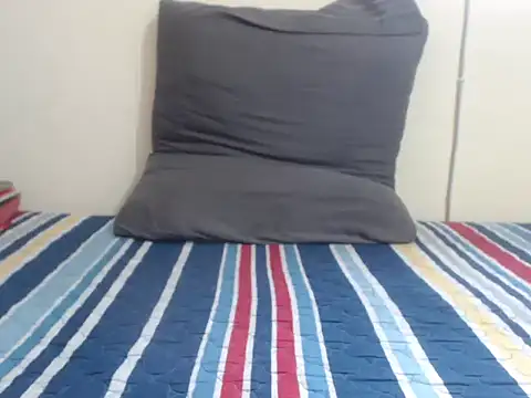 Petite_doll20 webcam