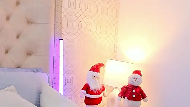 SuccubusDolly webcam