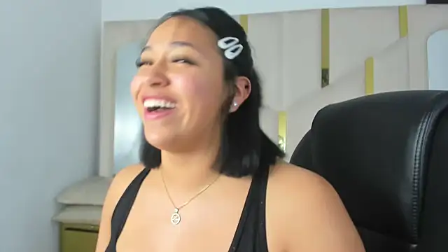 IsabellRodriguez18 webcam