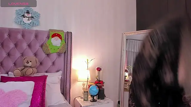 natashaleightt webcam