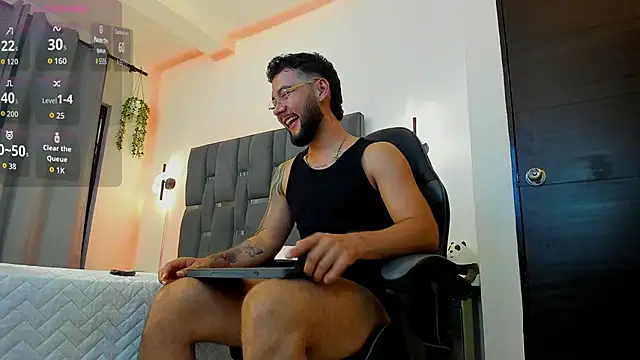 noah_corvelle webcam