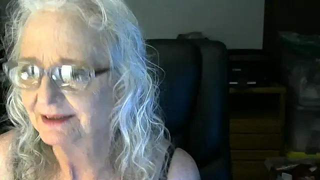 JoleneDelacroix webcam