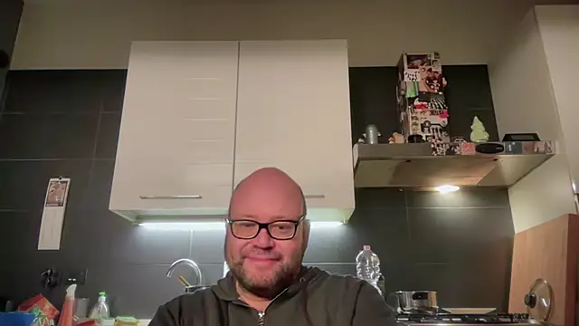 theitalianbear webcam