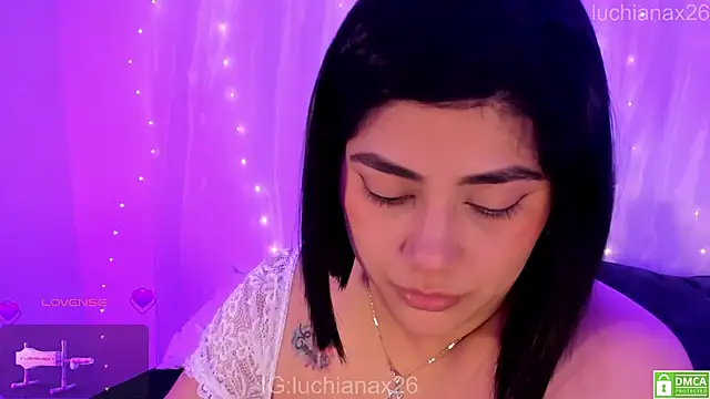 lucy26_ webcam