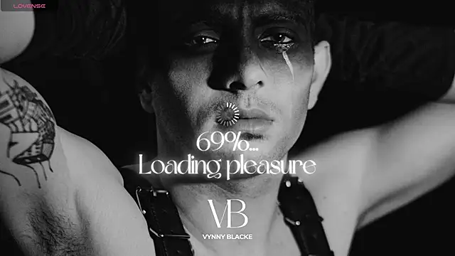 VynnyBlacke_ webcam