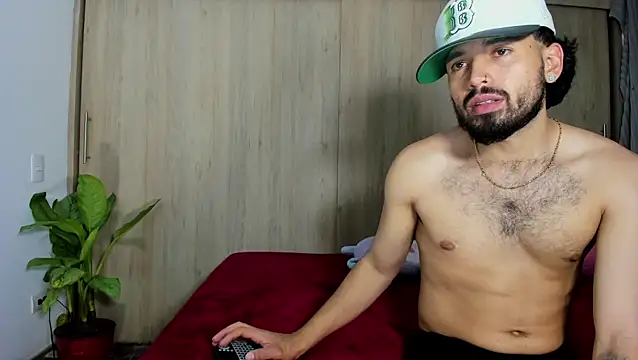 sebas-777masterr webcam